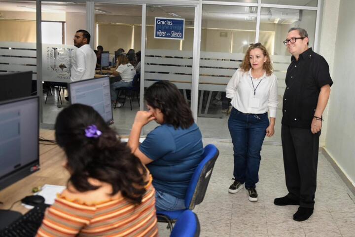 Bajo estrictas medidas de seguridad y transparencia realizó UNACH el examen de admisión de la Licenciatura en Médico Cirujano