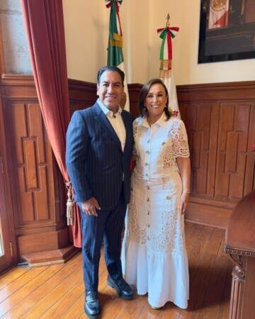 Asiste Eduardo Ramírez al Primer Informe de la gobernadora de Veracruz, Rocío Nahle