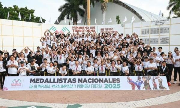 Eduardo Ramírez reconoce a atletas de Olimpiada y Paralimpiada y Primera Fuerza 2025