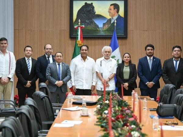 Eduardo Ramírez sostuvo una reunión con el embajador de Guatemala en México, Edgar Armando Gutiérrez Girón