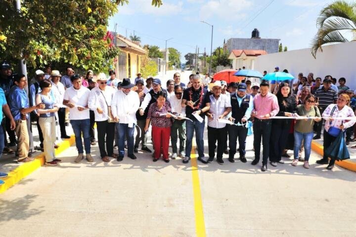 Llega la justicia social a El Jobo con una vialidad más: Angel Torres