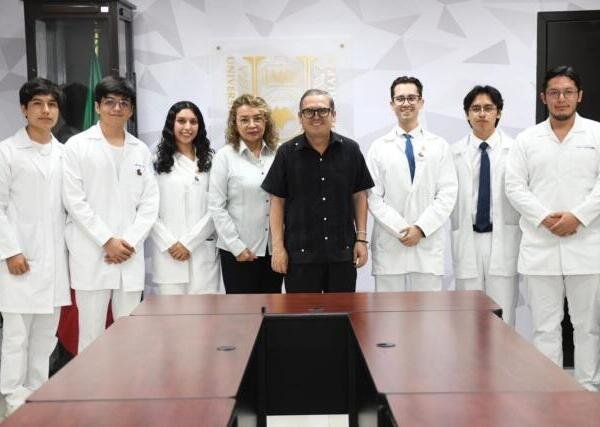 Estudiantes de la UNACH participarán en Congreso Mundial de Neurocirugía que se realizará en Dubái