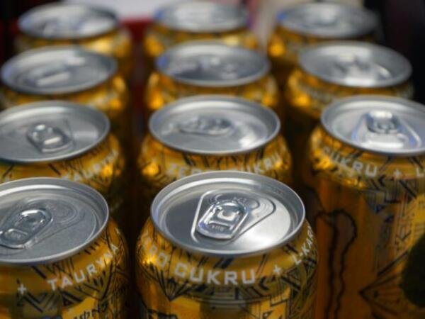 IMSS alerta sobre los riesgos de consumir bebidas energizantes