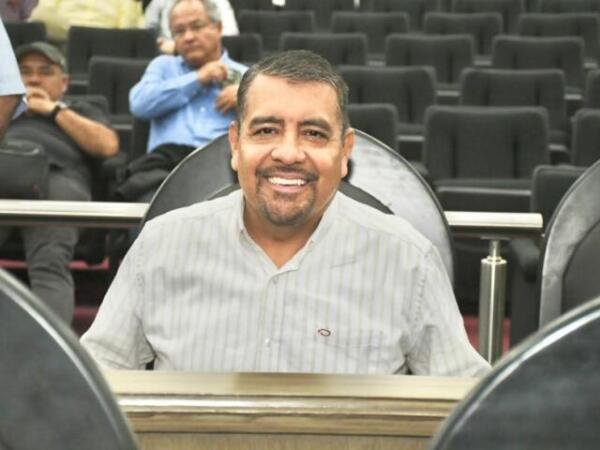 Javier Jiménez reconoce legado cultural de Jaime Sabines