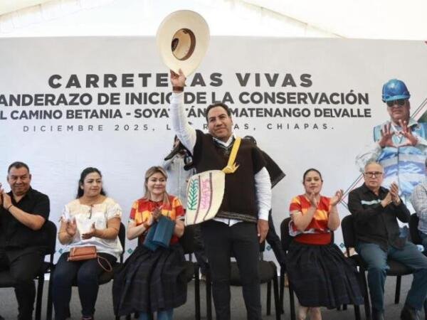 Eduardo Ramírez arranca trabajos de conservación del camino Betania–Soyatitán–Amatenango del Valle