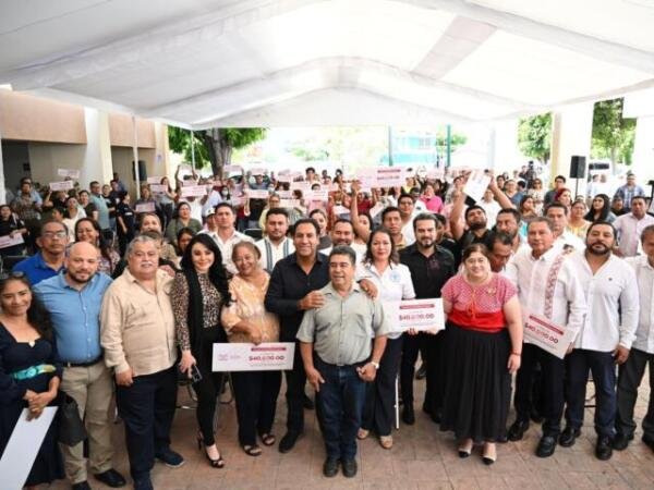 Eduardo Ramírez fortalece la infraestructura educativa en más de mil 100 escuelas