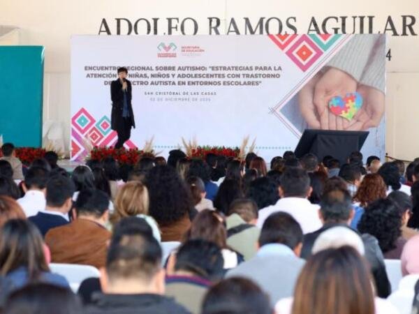 Más que cifras, personas: se impulsan reflexiones sobre el autismo en escuelas de Chiapas