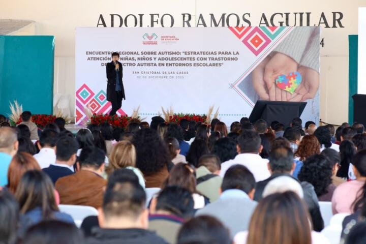 Más que cifras, personas: se impulsan reflexiones sobre el autismo en escuelas de Chiapas