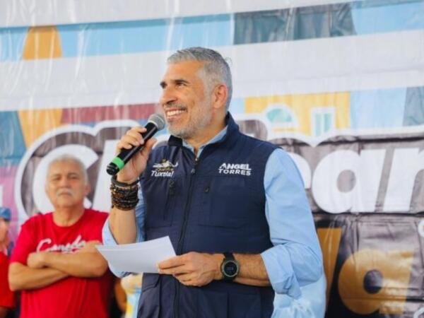 Encabeza Angel Torres programa “Chuleando Tuxtla” en beneficio de 27 colonias más