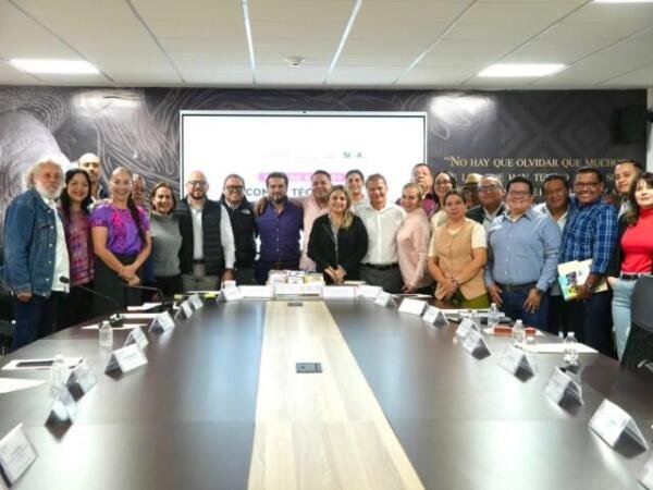Comité Técnico de Alfabetización refrenda compromiso y presenta estrategia estatal de seguimiento