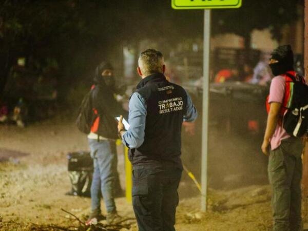 Angel Torres encabeza cuadrillas nocturnas que mejoran la imagen urbana de la capital