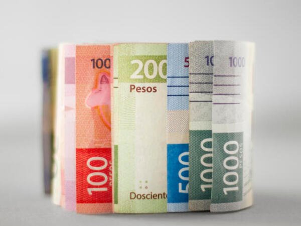 ¿Qué billetes dejarán de circular en México durante 2026?