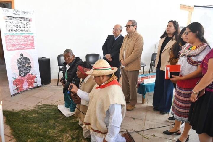 Realiza UNACH el Encuentro de historias y memorias a 30 años de la firma de los Acuerdos de San Andrés Larráinzar Realiza UNACH el Encuentro de historias y memorias a 30 años de la firma de los Acuerdos de San Andrés Larráinzar