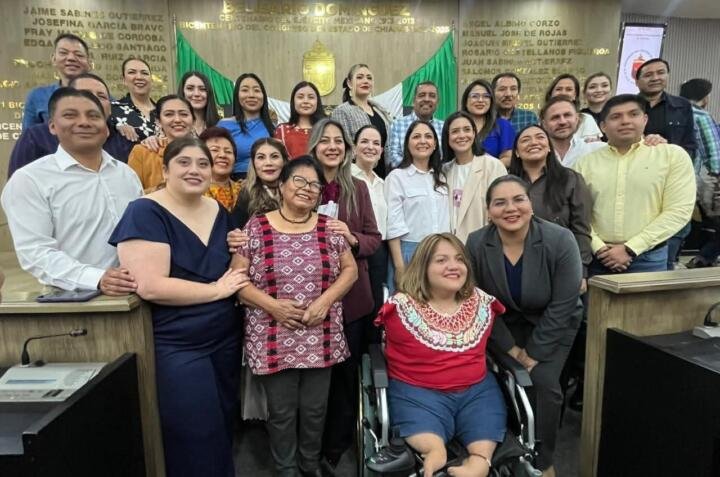 Javier Jiménez destaca entrega de Medallas Manuel Velasco Suárez y Ángel Albino Corzo 2025 Javier Jiménez destaca entrega de Medallas Manuel Velasco Suárez y Ángel Albino Corzo 2025