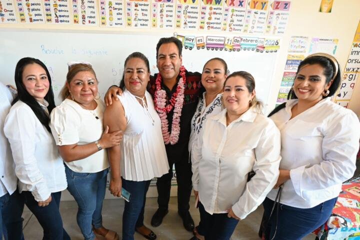 Eduardo Ramírez fortalece conectividad y educación en Chiapa de Corzo