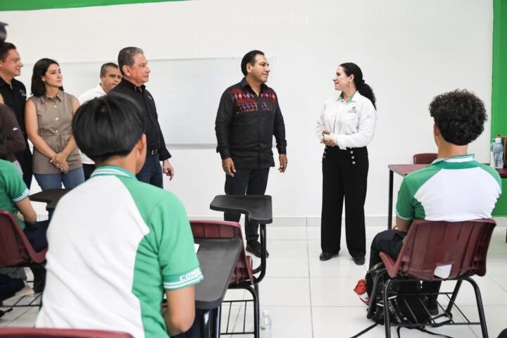 Eduardo Ramírez fortalece conectividad y educación en Chiapa de Corzo