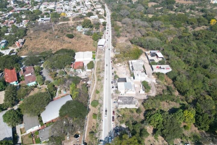 Eduardo Ramírez fortalece conectividad y educación en Chiapa de Corzo