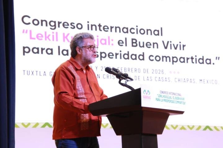 Lekil Kuxlejal estará en todas las escuelas de Chiapas: Roger Mandujano