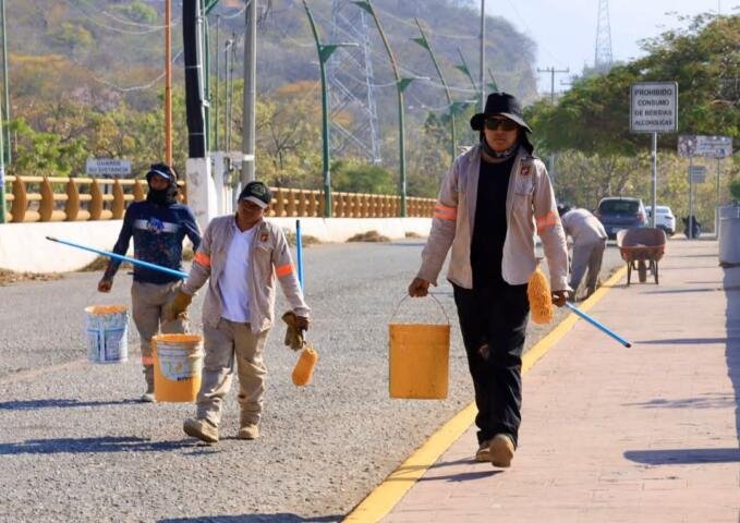 Llega “Chuleando Tuxtla” a la colonia La Salle, con servicios integrales: Angel Torres
