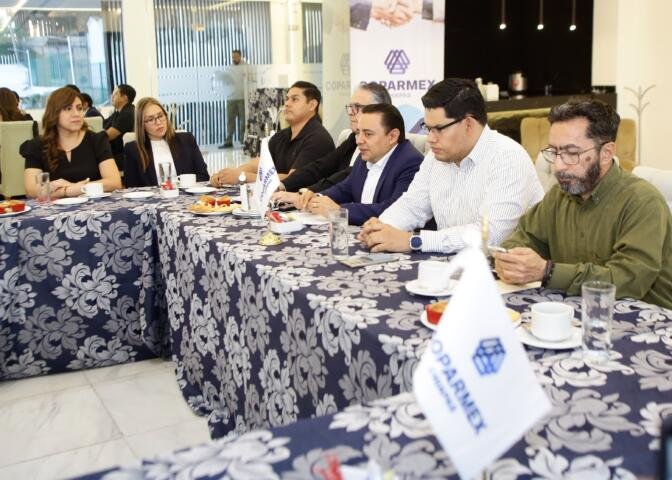 Juan Carlos Moreno Guillén participa en Sesión Ordinaria de la Coparmex Chiapas