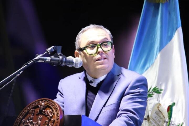 Participa la Benemérita UNACH en la celebración de los 350 años de la Universidad de San Carlos de Guatemala