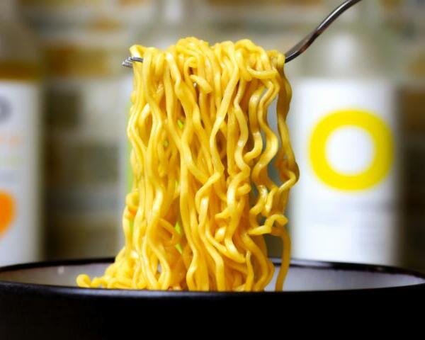 ¿Qué tan saludables son las sopas instantáneas y cuándo conviene evitarlas?