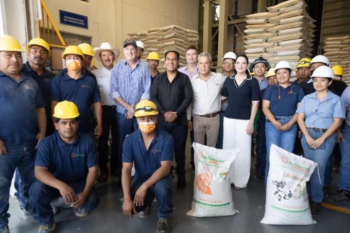 Eduardo Ramírez refrenda respaldo al sector empresarial en Chiapas Eduardo Ramírez refrenda respaldo al sector empresarial en Chiapas