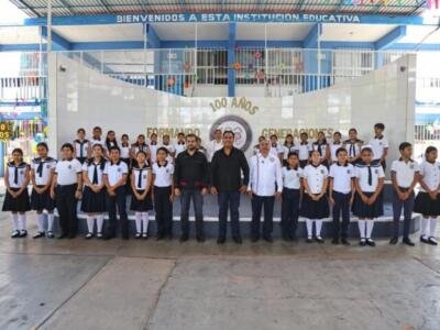 Eduardo Ramírez celebra el Centenario de la Escuela Primaria Camilo Pintado
