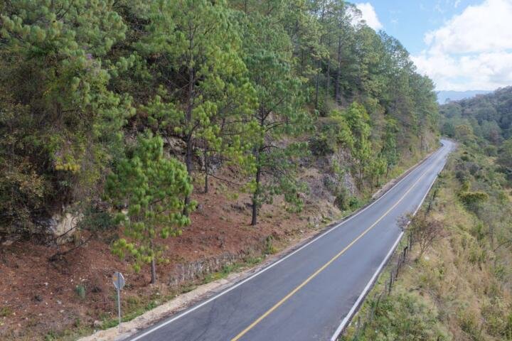 Constata Eduardo Ramírez rehabilitación de tramos carreteros en Chiapas
