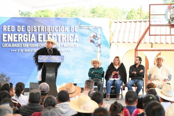 En Teopisca, Eduardo Ramírez impulsa obras de infraestructura eléctrica y educativa