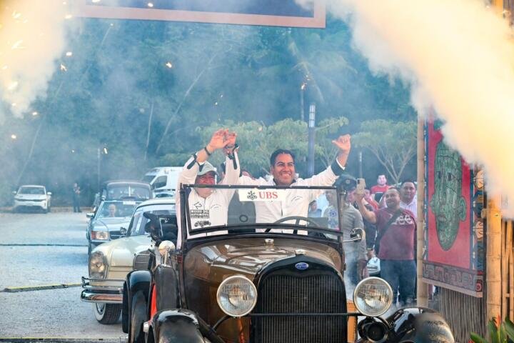 Eduardo Ramírez supervisa avances en la construcción de la carretera Ocosingo-Palenque “La Ruta de las Culturas Mayas”