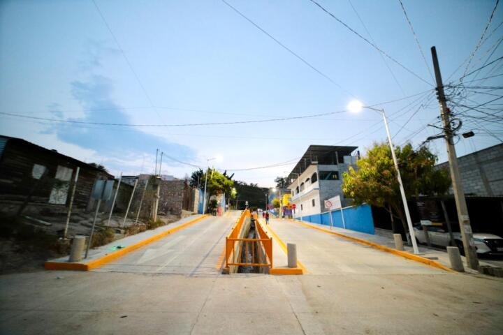 Con Calles Felices, Angel Torres cumple su palabra a las familias de La Misión