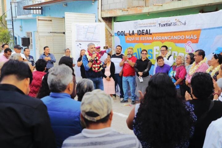 Inicia Angel Torres otra calle más en Tuxtla; ahora en la colonia Ideal