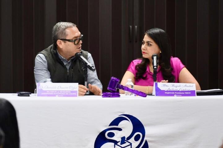 Suscriben UNACH y el TEECH convenio de colaboración