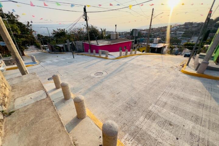 Angel Torres está transformando la colonia La Esperanza con Calles Felices