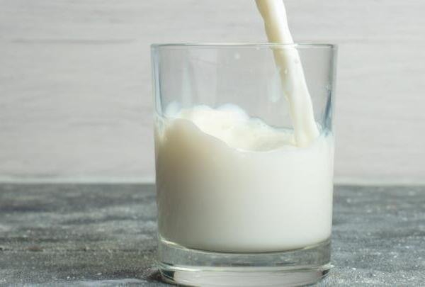 Intolerancia a la lactosa: señales que aparecen tras consumir lácteos