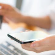 SAT advierte: estas palabras en transferencias bancarias pueden generar alertas