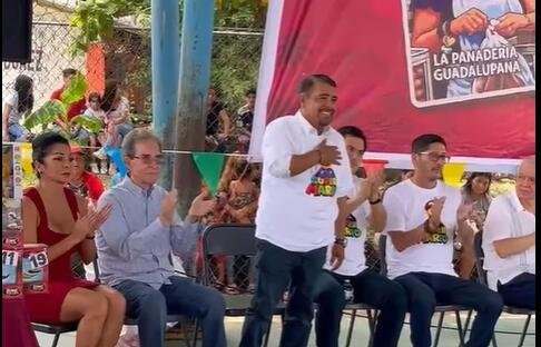 Javier Jiménez reconoce valor cultural de la Lotería Huixtleca