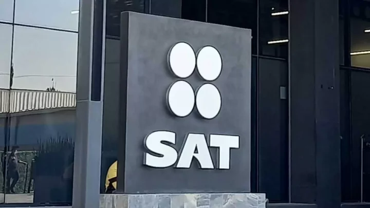 SAT detalla sanciones por incumplir con la Declaración Anual en 2026