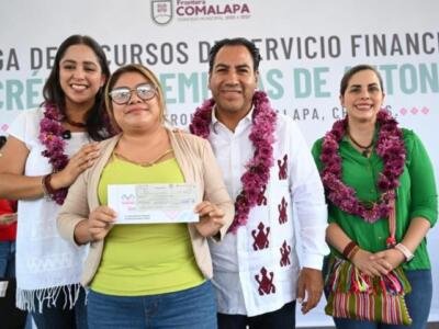 En Frontera Comalapa, Eduardo Ramírez impulsa autonomía económica de mujeres y mejora espacios educativos