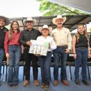 Eduardo Ramírez encabeza arranque de campaña preventiva contra el gusano barrenador en Chiapas