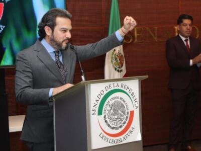 Premio u-GOB por innovación es otorgado al gobierno de Eduardo Ramírez en el Senado de la República