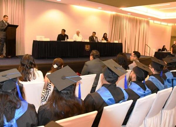 Se gradúa Segunda Generación de la Licenciatura en Derecho de la UNACH en Tapachula