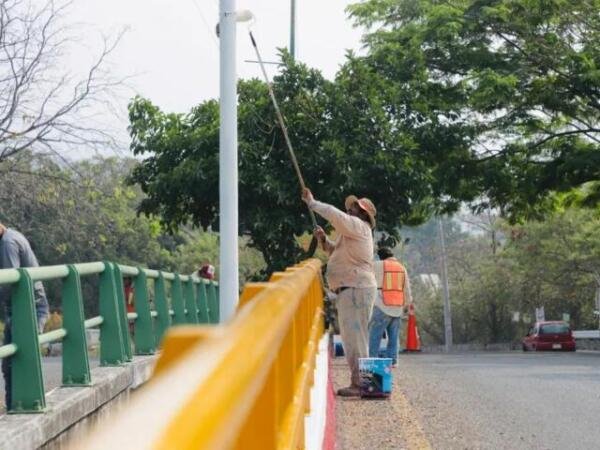 Angel Torres da seguimiento a Chuleando Tuxtla en la capital