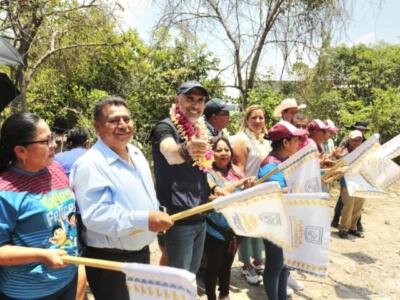 Con Calles Felices estamos transformando la realidad de Tuxtla: Angel Torres al dar banderazo de inicio a una obra más en la Democrática