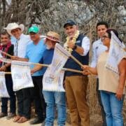 Angel Torres da banderazo a más de 1,400 metros lineales de calles con revestimiento en Plan de Ayala y Emiliano Zapata