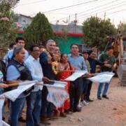 Angel Torres da banderazo de inicio a 300 metros lineales de pavimentación en Nueva Concepción