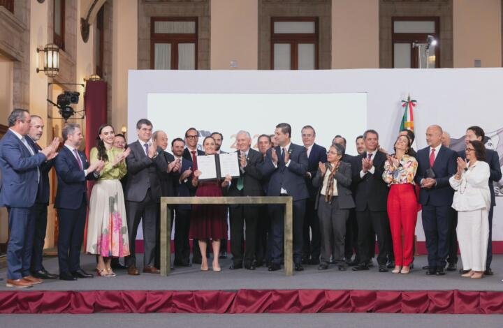 Plan México: Presidenta Claudia Sheinbaum firma acuerdo histórico para el fomento de la industria Siderúrgica Mexicana