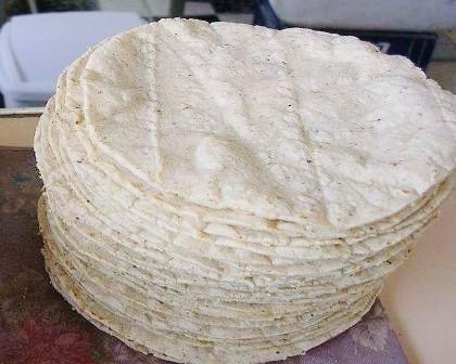 Alza en la tortilla presionaría la inflación y afectaría a familias vulnerables