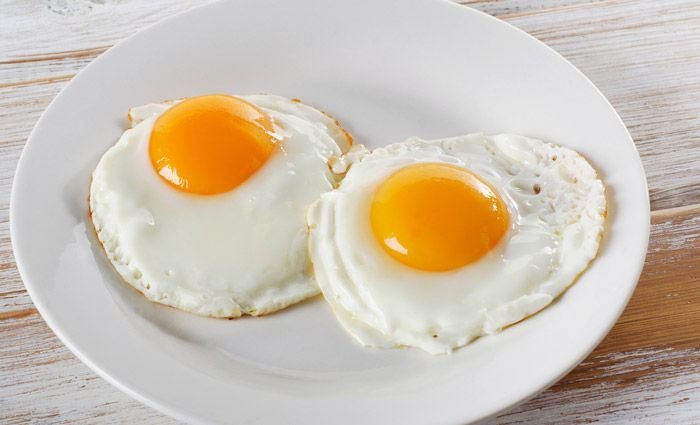 ¿Las personas con hígado graso pueden comer huevo? Esto recomiendan especialistas